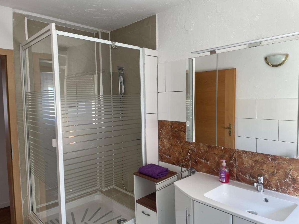 Apartament Mit Schlafzimmer 라어 외부 사진
